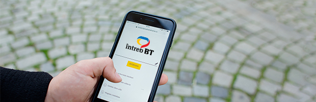 #InfograficBT: Aproape 3.500 de vizitatori/zi pe platforma online Intreb BT, in 2018