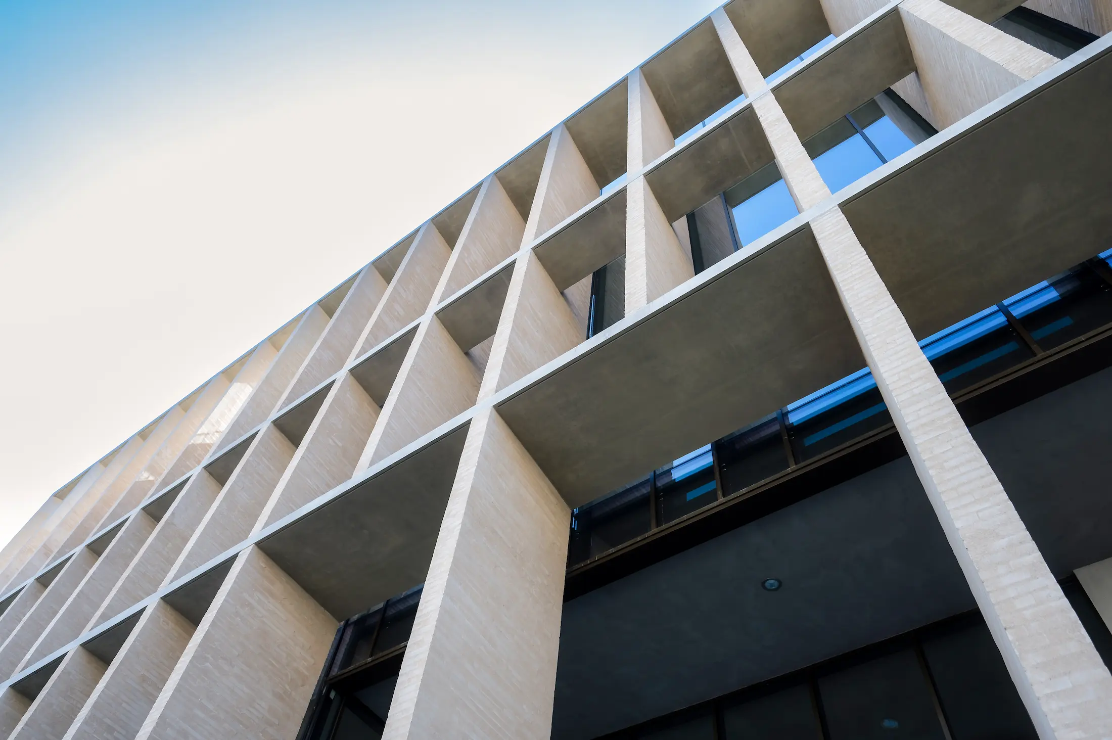 Інвестиційні фонди набирають обертів: BT Asset Management, 450 000 інвесторів і 10 мільярдів леїв активів під управлінням