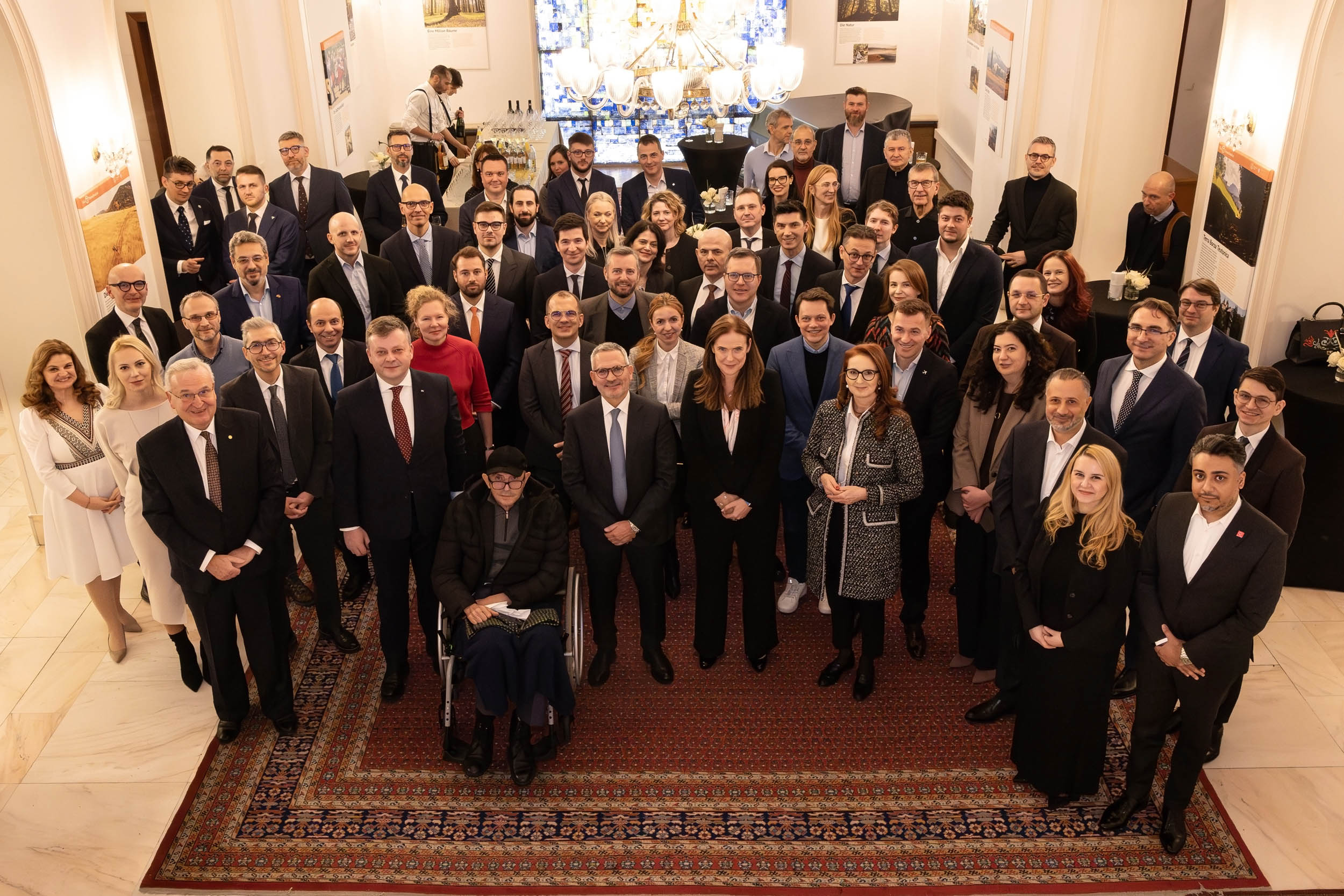 Eveniment BT la Ambasada României în Austria: dialog despre investiții și creștere