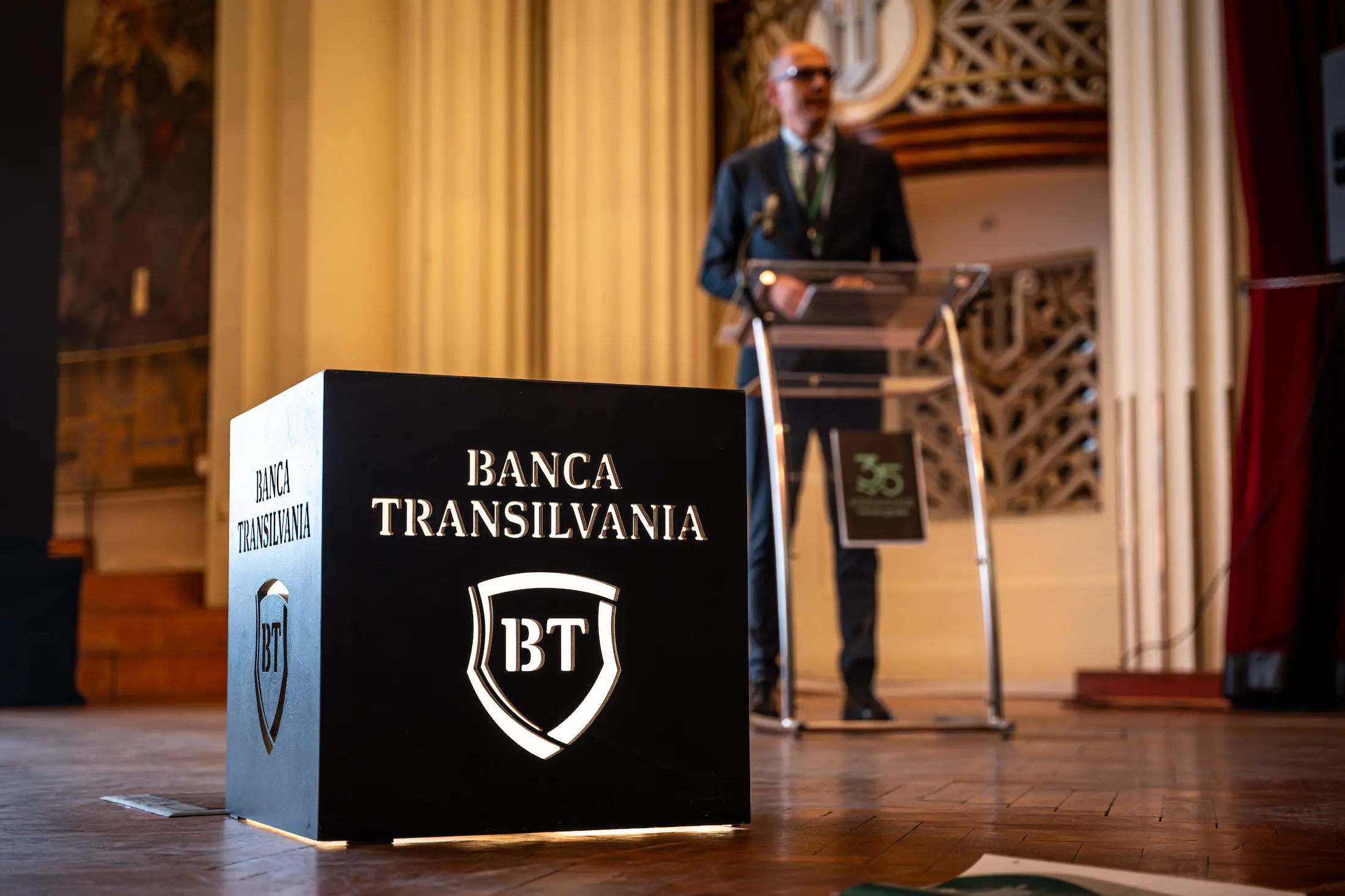 Aproape 500 de participanți la Conferința Itinerantă a Economiștilor Maghiari, susținută de BT