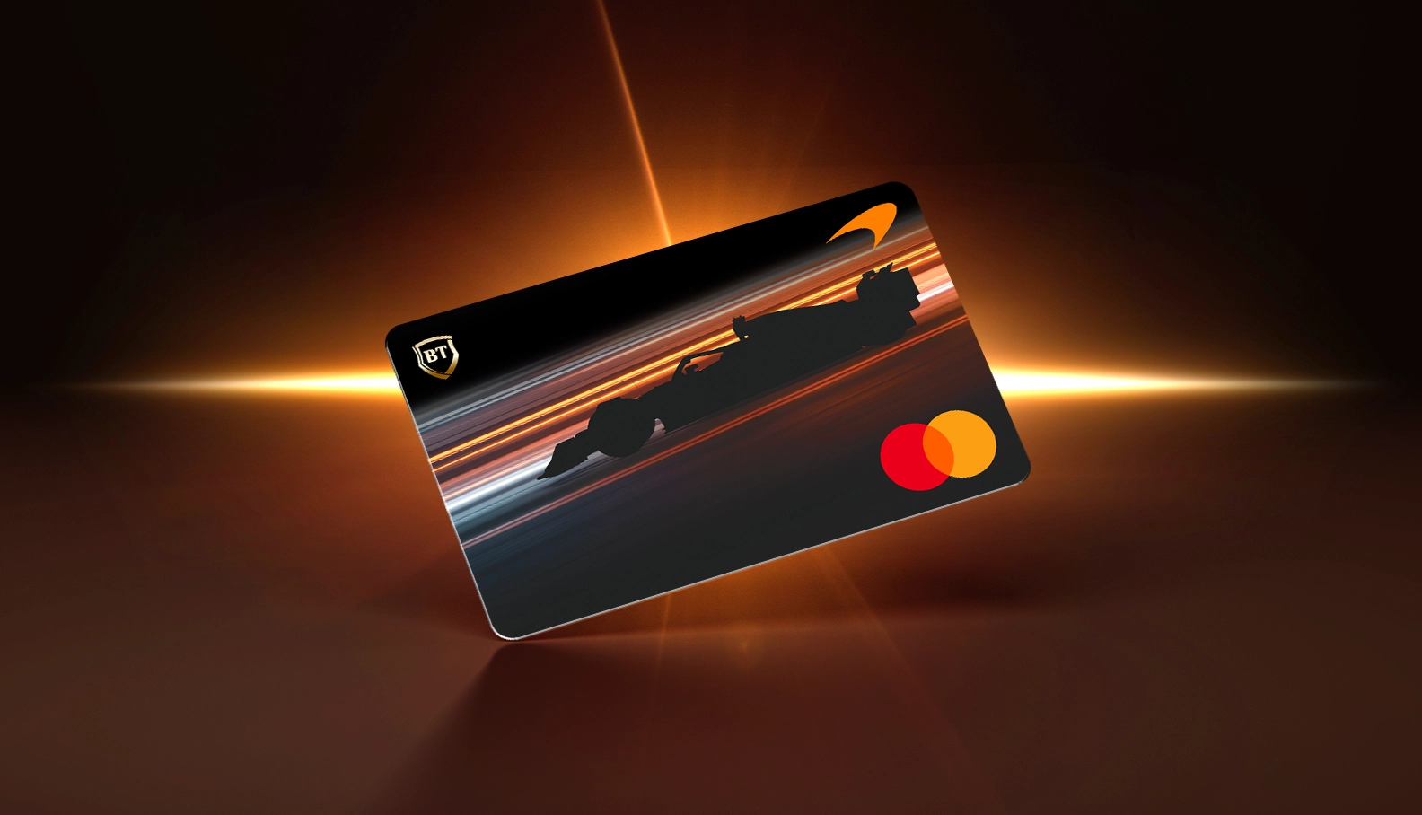 Aproape 80.000 de fani ai Echipei McLaren Mastercard Formula 1® în BT Pay. Acum și un card fizic, în euro: McLaren F1 Team Mastercard Debit Gold, emis de Banca Transilvania
