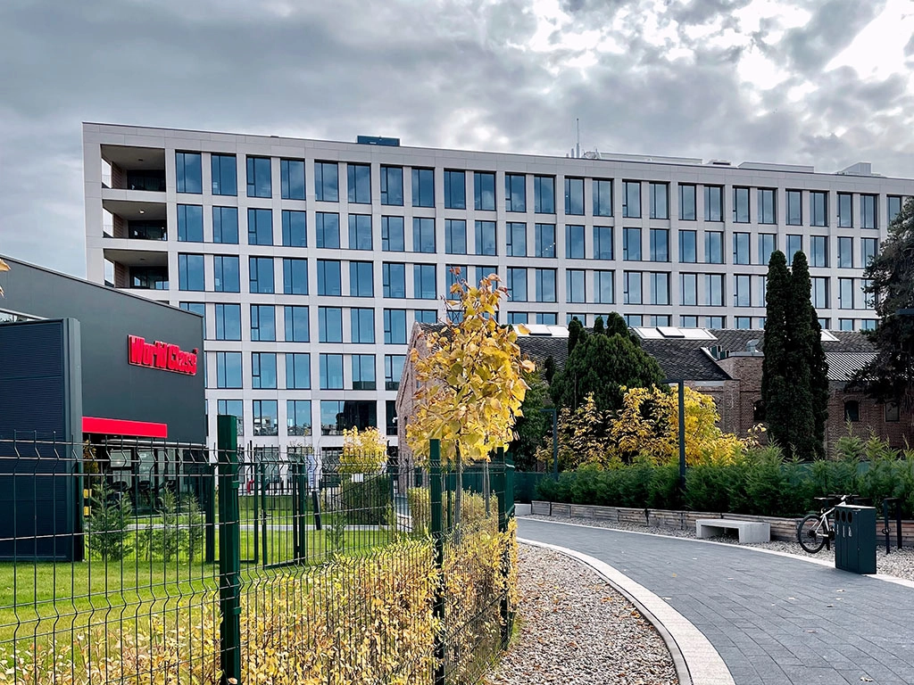 FIA Imobiliar BT Property розширює свою присутність у сегменті преміум-офісів шляхом придбання Record Park