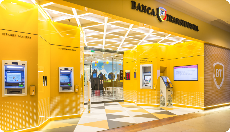 Cum depui bani si cum faci schimb valutar la automatul de plati BT
