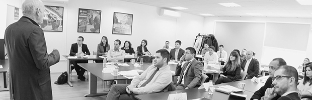 #InfograficBT: Start inscrieri pentru generatia a treia la EMBA University of Hull 