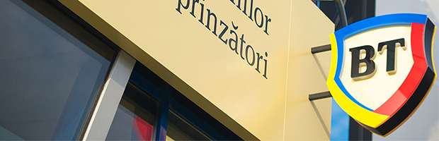 Facilitate nouă pentru clienții Băncii Transilvania: posibilitatea de a solicita online eliberarea de instrumente de debit